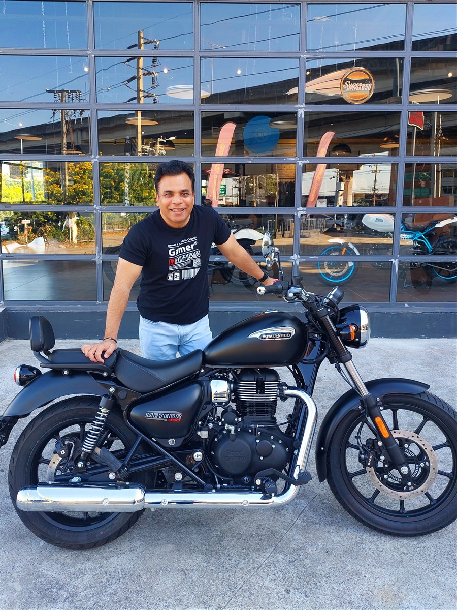 My Biking Experience Starts in Bangkok – Royal Enfield Meteor 350 (Jan'26) 3