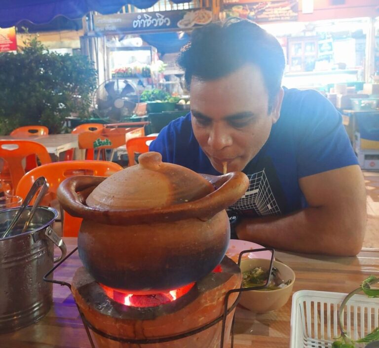 Ladprao Soi 1 Food Street : Eating Chim Chum in Bangkok (Mar’26)