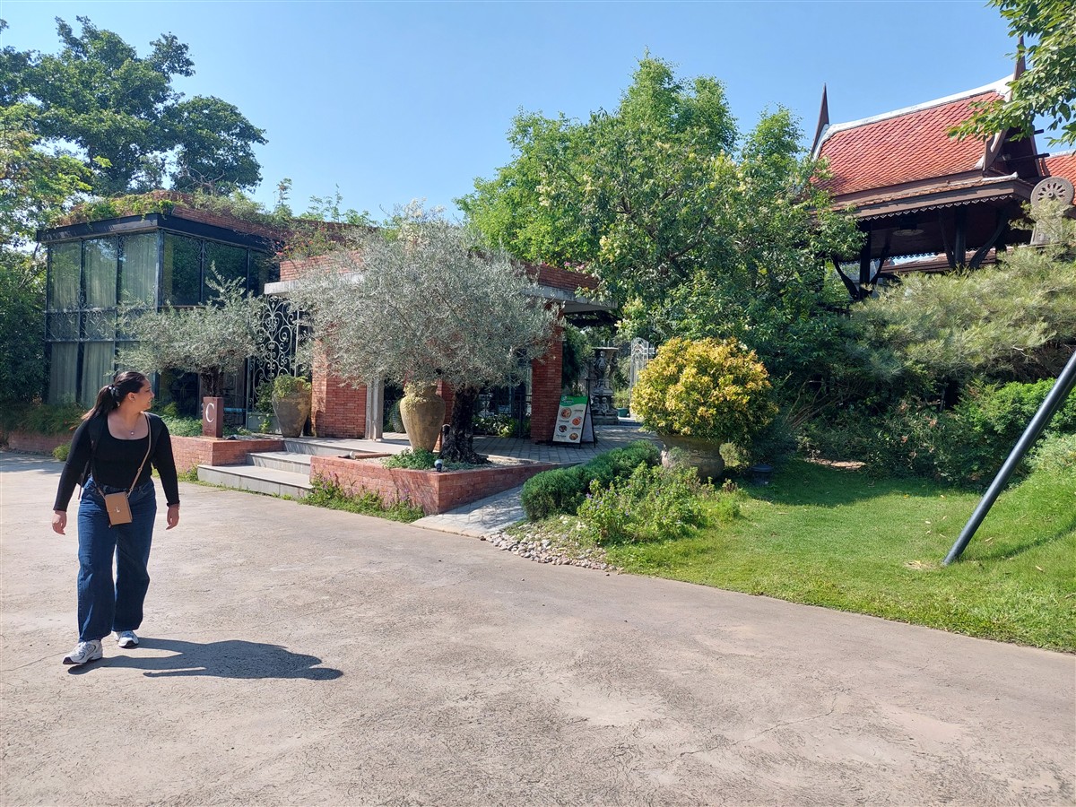 Day 2 – Phetchaburi to Bangkok Motorbike Trip : Thailand (Mar’26) 17