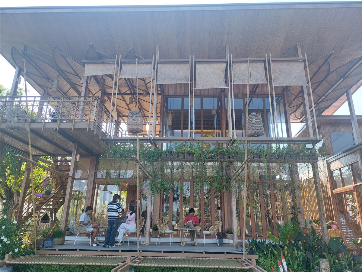 Day 1 - Exploring Chanthaburi City During Songkran Festival, Thailand (Apr'26) 13