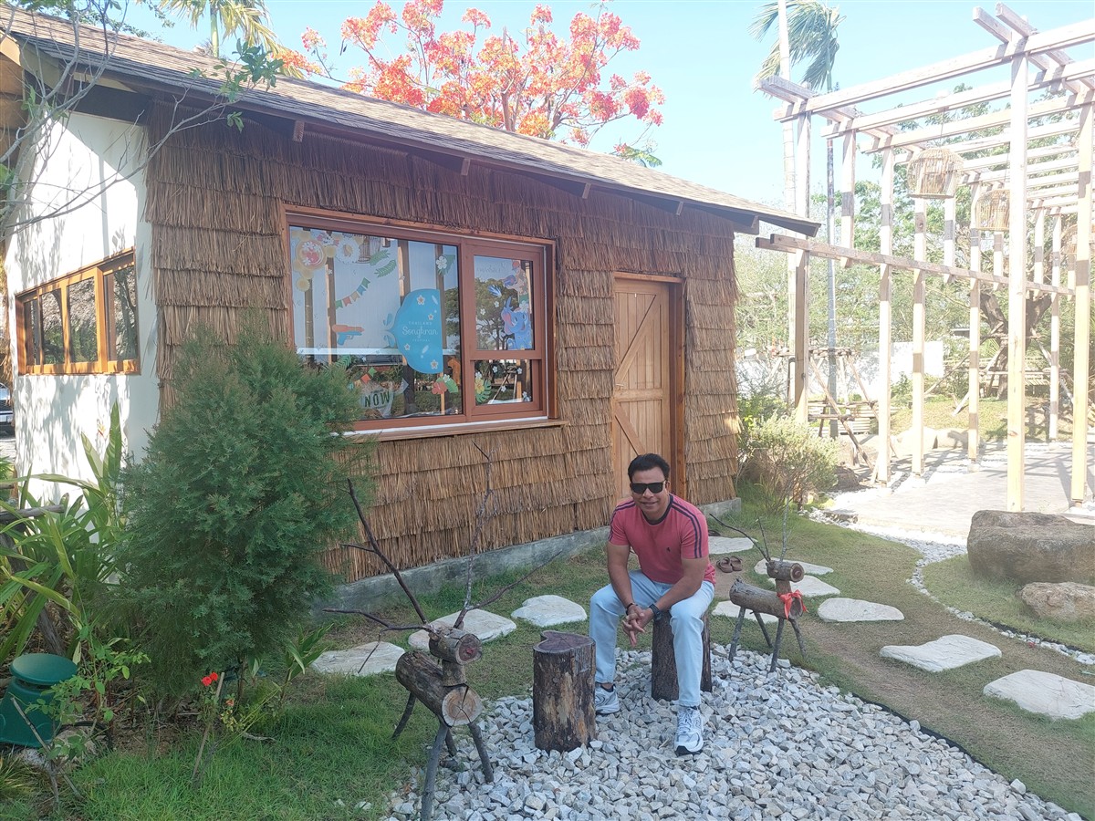 Day 1 - Exploring Chanthaburi City During Songkran Festival, Thailand (Apr'26) 14