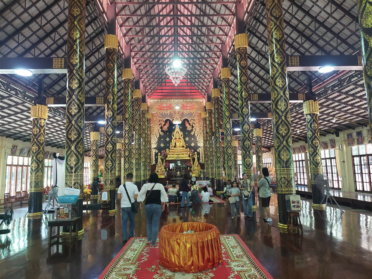 Day 2 - Exploring Chanthaburi Temple & Waterfall : Thailand (Apr'26) 31