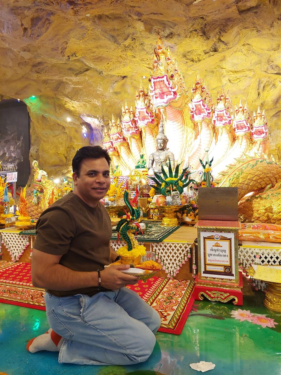 Wat Weru Wanaram Bangkok – Hidden Temple Near Don Mueang Airport (Jan'26) 9