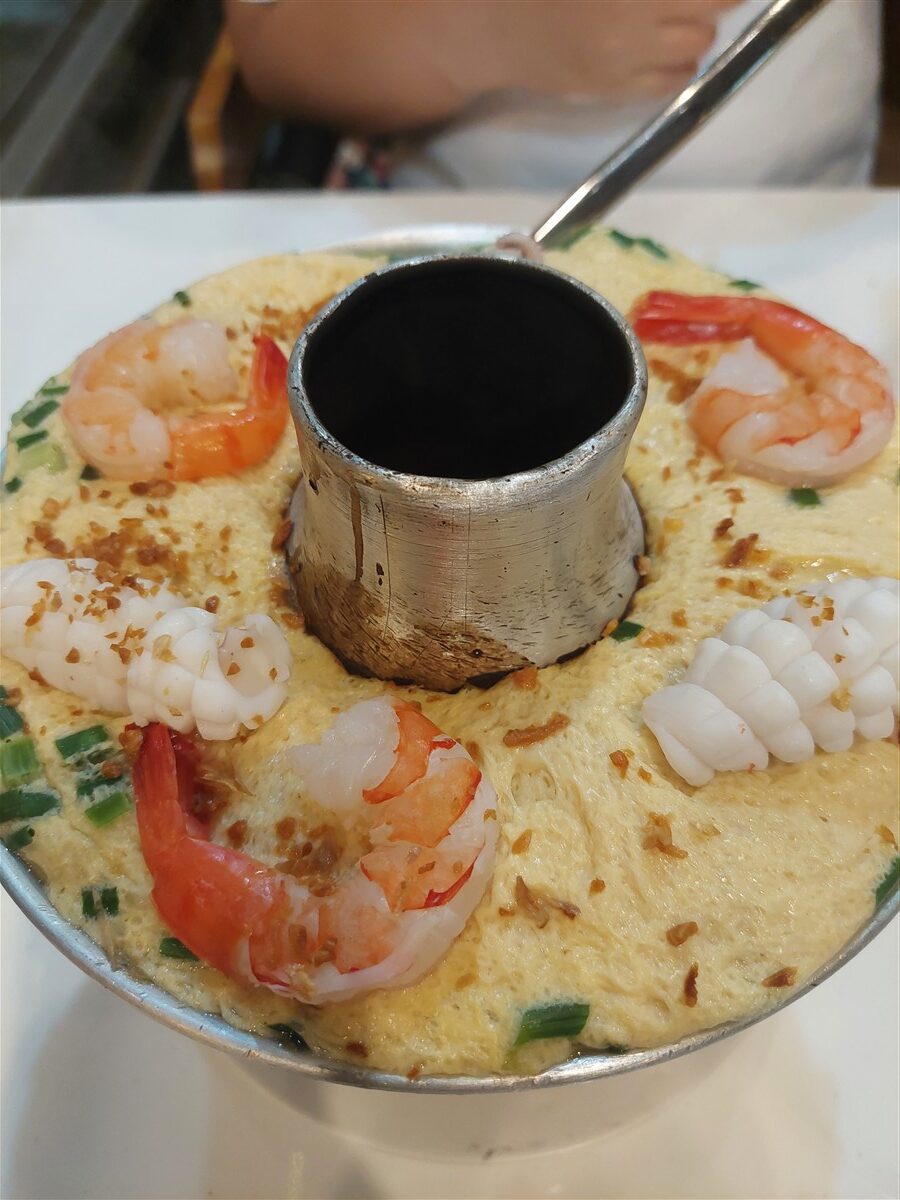 HEAP Cafe & Restaurant in Bangkok – Dining with Live Band (Jan'26) 5