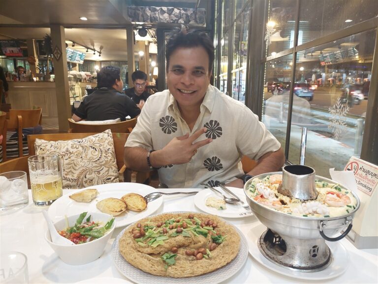 HEAP Cafe & Restaurant in Bangkok – Dining with Live Band (Jan’26)
