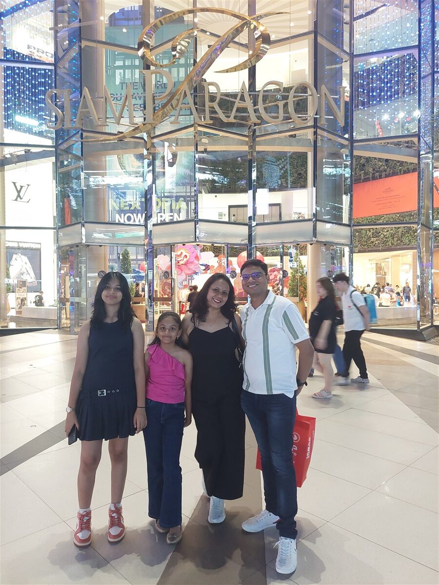 Siam Paragon - Shopping Mall in Bangkok 1