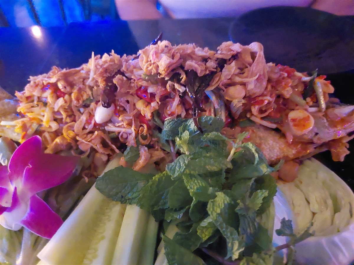 Park Terrace - Live Music Bar in Huai Khwang : Bangkok (Mar'26) 5