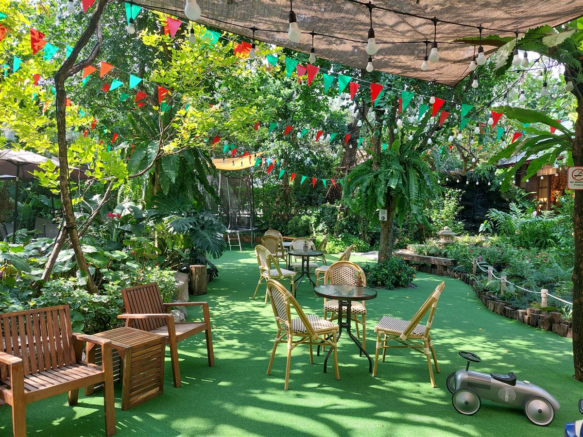 Hidden Jungle Lunch at ฐ.ฐาน Cafe (Simple Meet) Bangkok, Thailand (May'26) 12