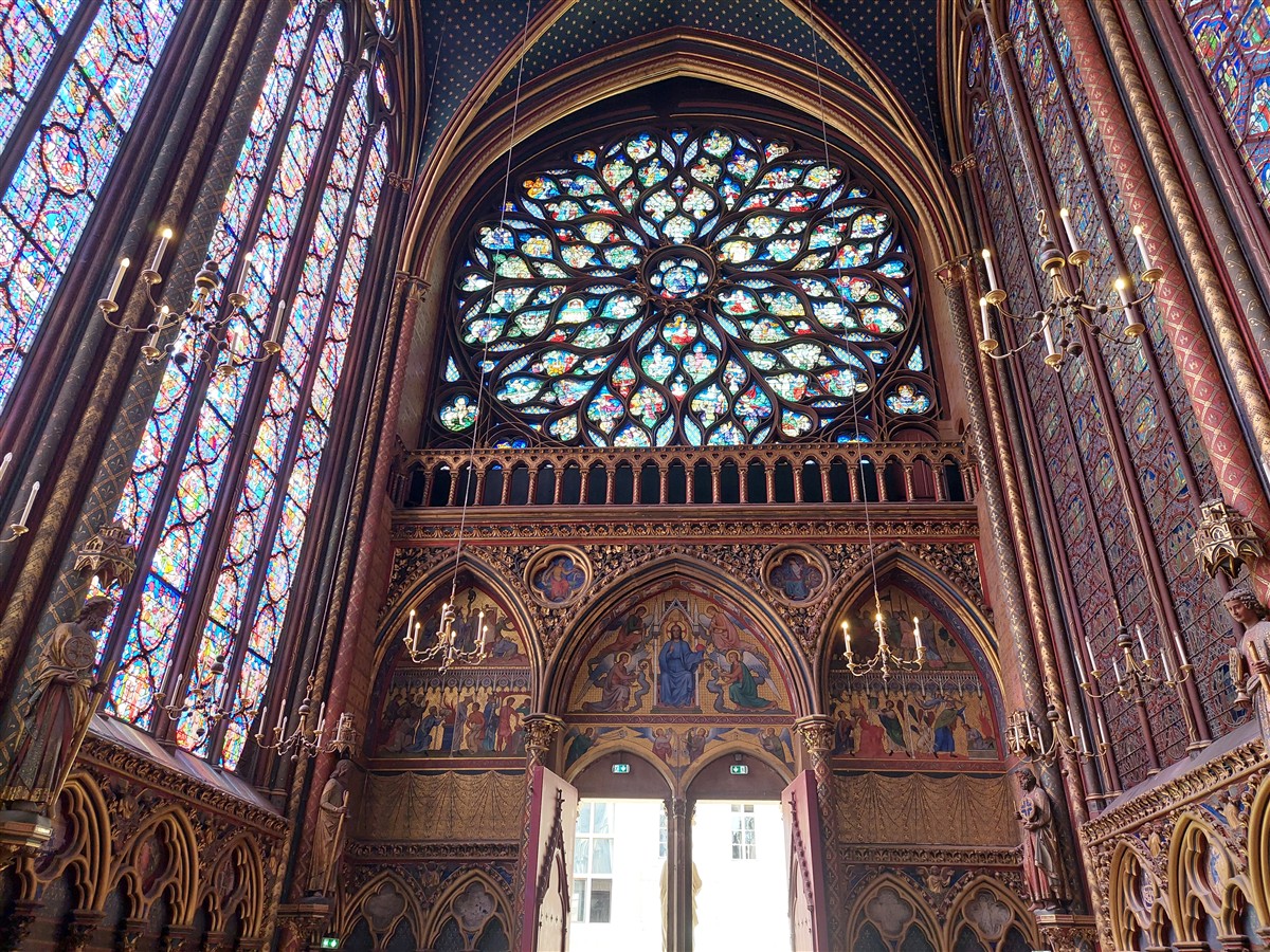 Day 2 - Walking Through Paris Opera Garnier, Galeries Lafayette, Notre-Dame & Le Marais : France (Sep'26) 40