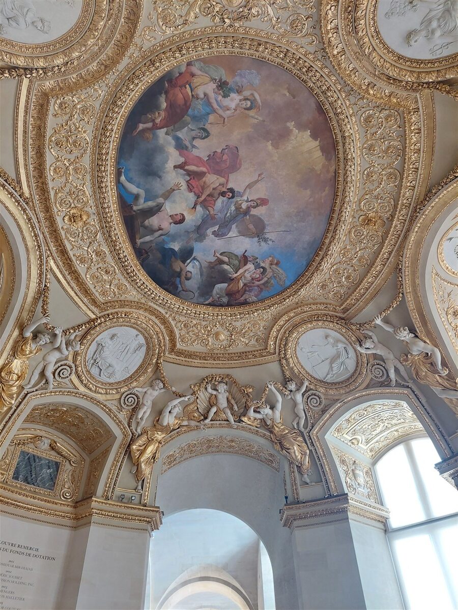 Day 3 - Paris Arc de Triomphe, Champs-Élysées & An Afternoon at the Louvre Museum : France (Sep'26) 34