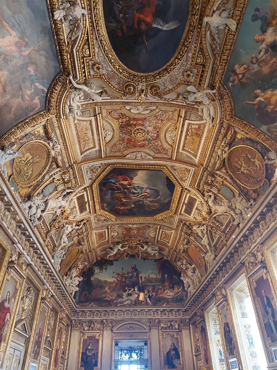 Day 3 - Paris Arc de Triomphe, Champs-Élysées & An Afternoon at the Louvre Museum : France (Sep'26) 36