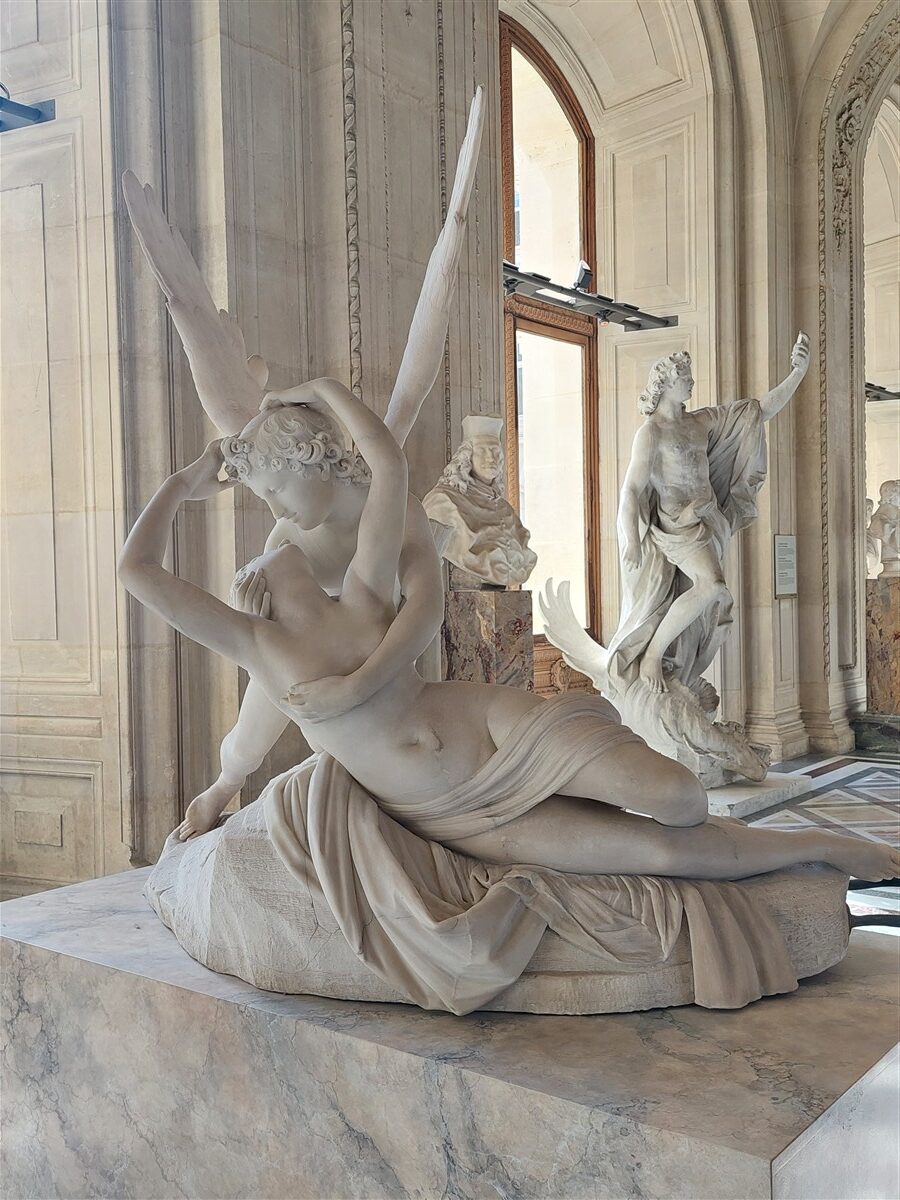 Day 3 - Paris Arc de Triomphe, Champs-Élysées & An Afternoon at the Louvre Museum : France (Sep'26) 38