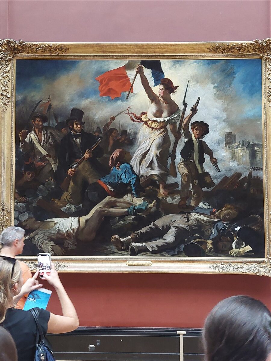 Day 3 - Paris Arc de Triomphe, Champs-Élysées & An Afternoon at the Louvre Museum : France (Sep'26) 39