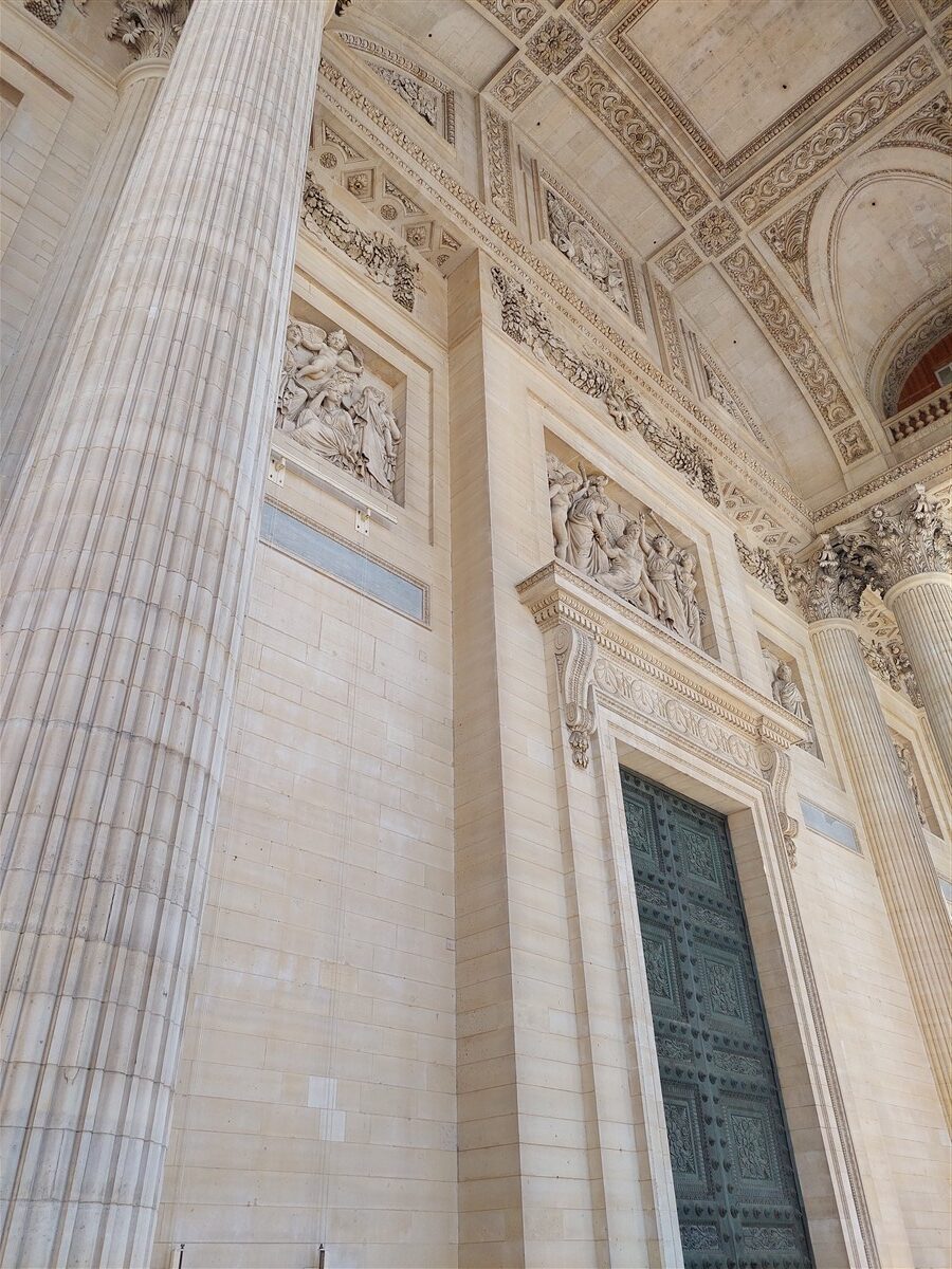 Day 4 - Exploring Panthéon, Luxembourg Gardens & Eiffel Tower in Paris : France (Sep'26) 10