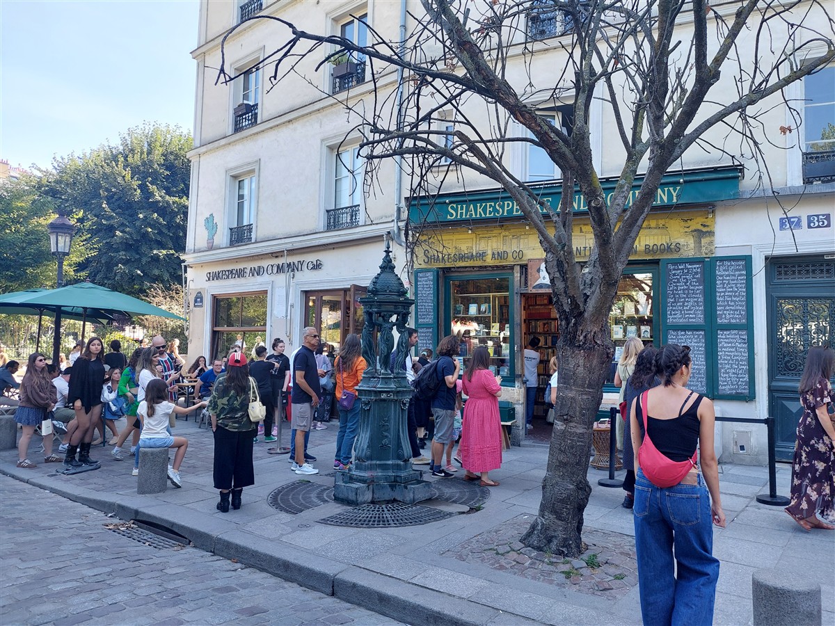 Day 4 - Exploring Panthéon, Luxembourg Gardens & Eiffel Tower in Paris : France (Sep'26) 19