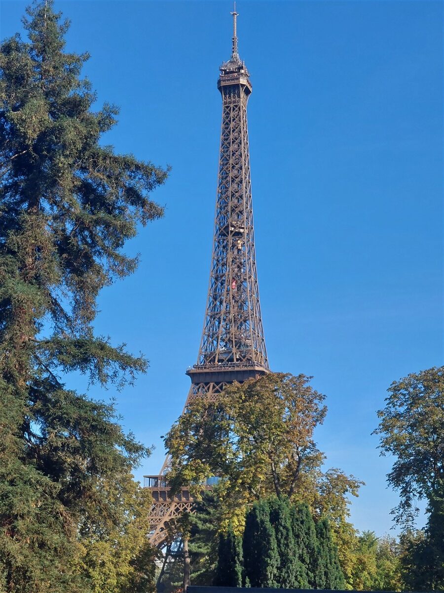 Day 4 - Exploring Panthéon, Luxembourg Gardens & Eiffel Tower in Paris : France (Sep'26) 27