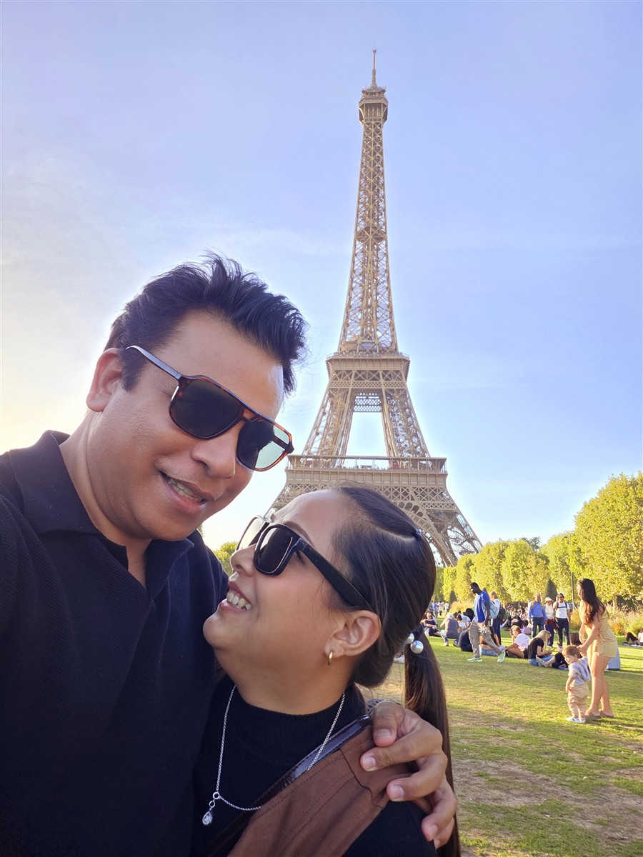 Day 4 - Exploring Panthéon, Luxembourg Gardens & Eiffel Tower in Paris : France (Sep'26) 33