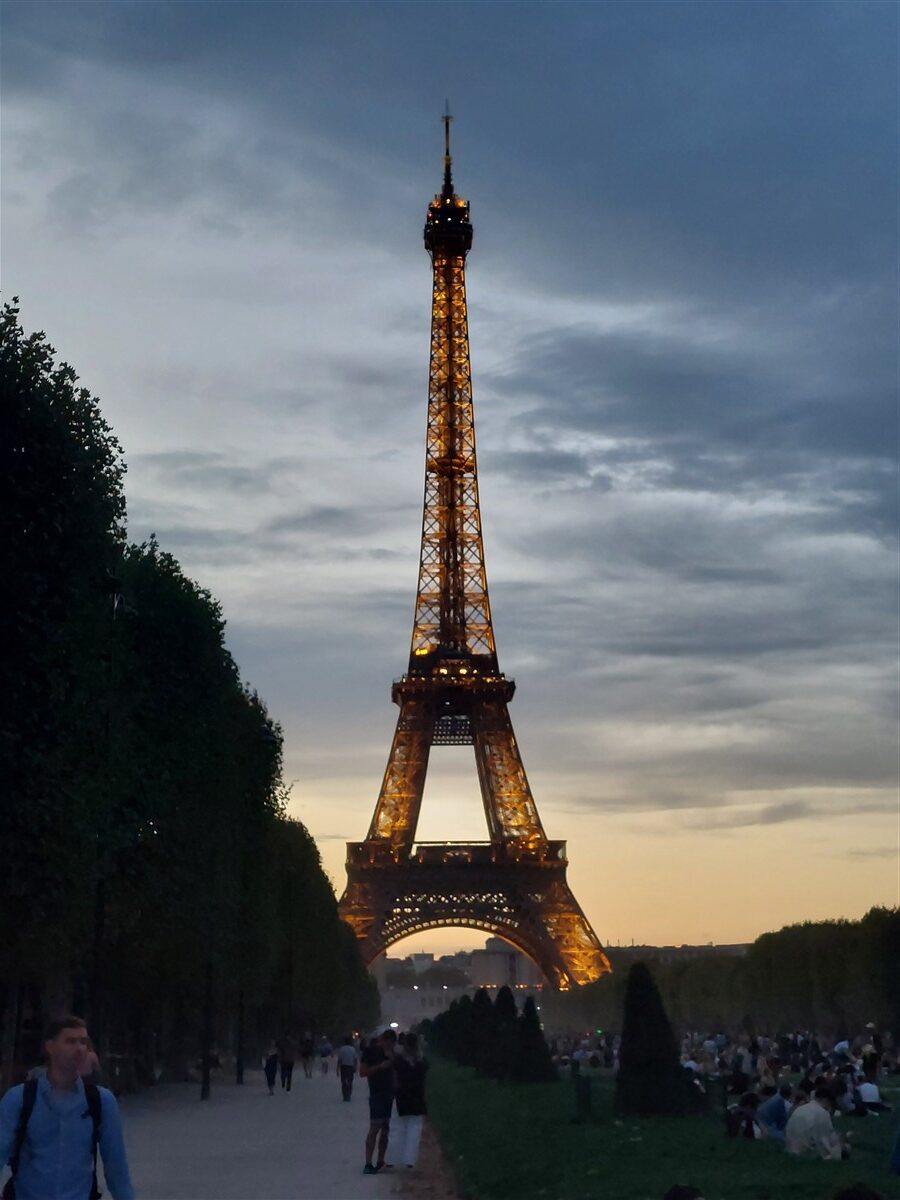 Day 5 - Montmartre & Eiffel Tower Lights on Our Last Night in Paris : France (Sep'26) 34