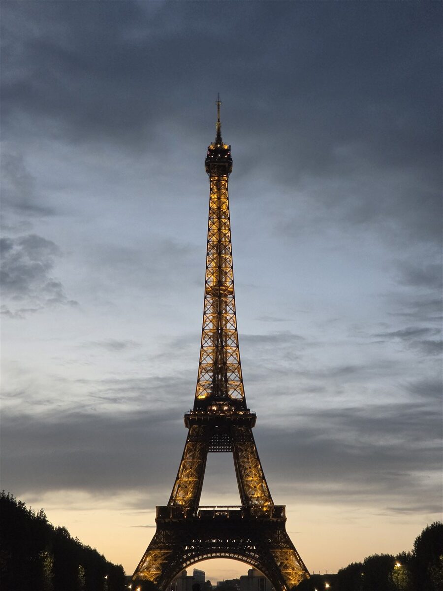 Day 5 - Montmartre & Eiffel Tower Lights on Our Last Night in Paris : France (Sep'26) 35