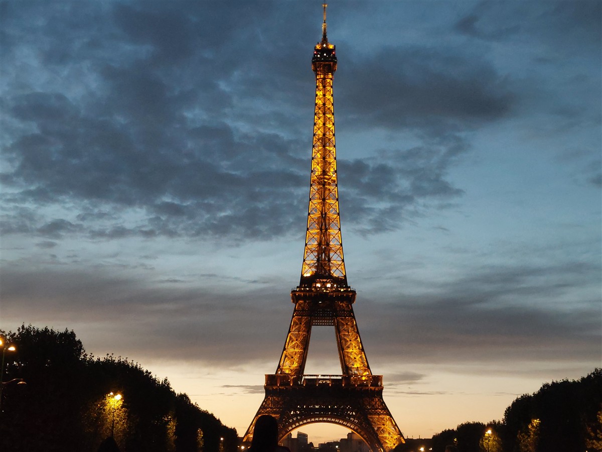 Day 5 - Montmartre & Eiffel Tower Lights on Our Last Night in Paris : France (Sep'26) 36