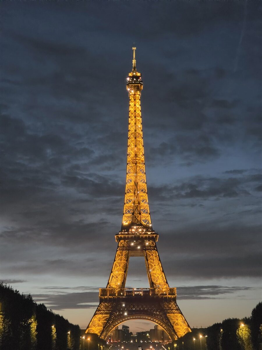 Day 5 - Montmartre & Eiffel Tower Lights on Our Last Night in Paris : France (Sep'26) 38
