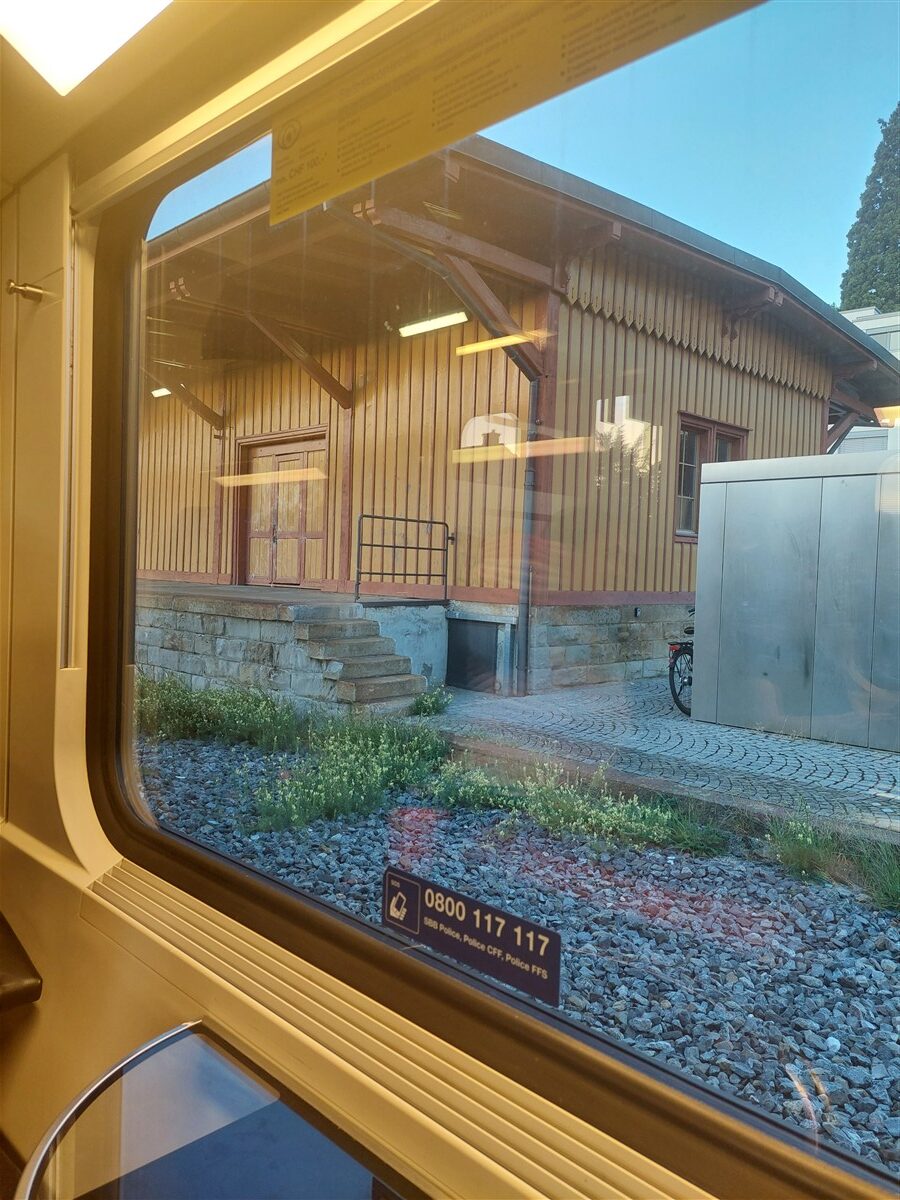 Day 6 – Paris to Zurich by Train : Our First Day in Switzerland (Sep'26) 29 Day 6 – Paris to Zurich by Train : Our First Day in Switzerland (Sep'26) 29