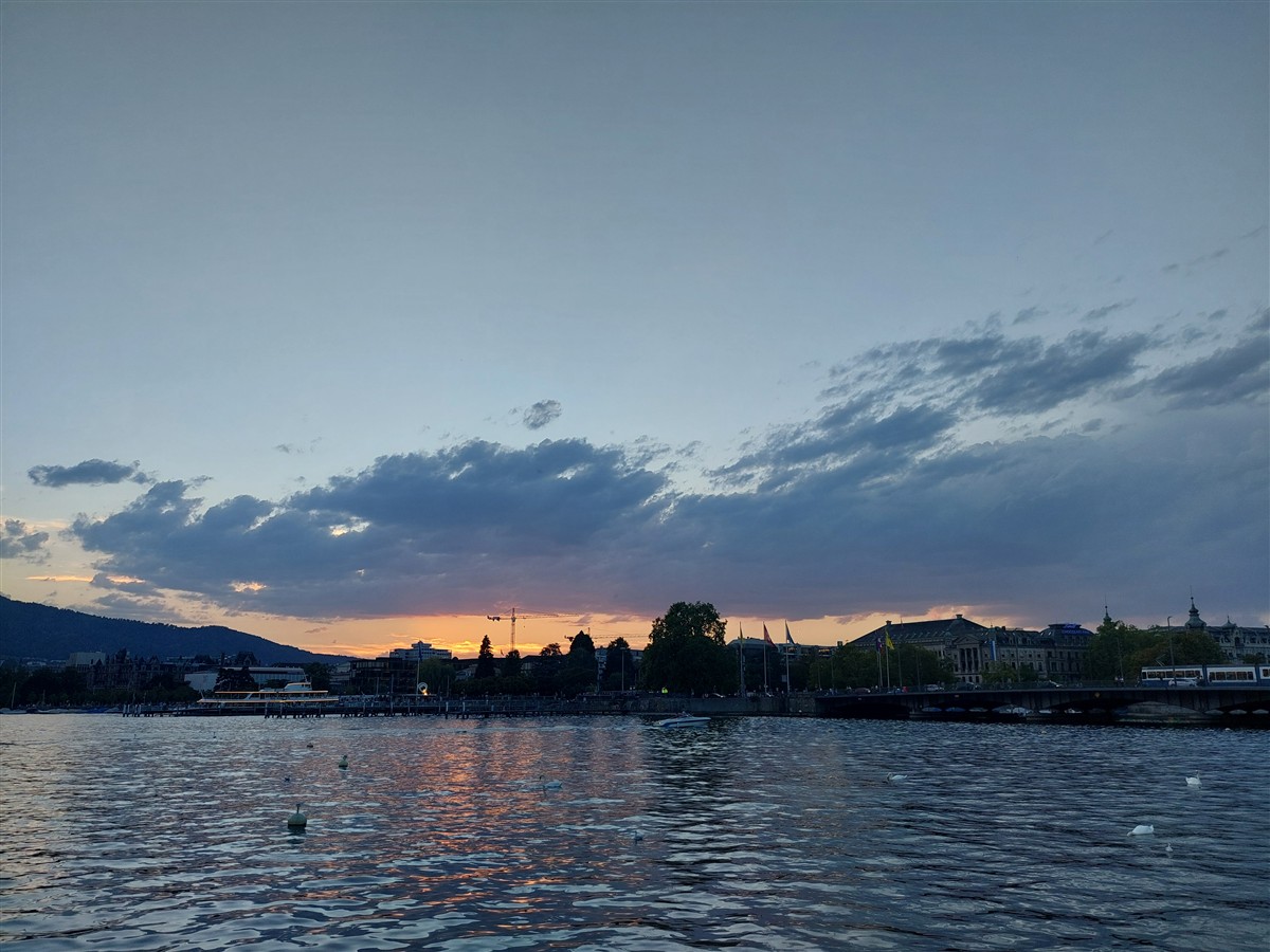 Day 2 – Zurich City Walk, Uetliberg Viewpoint & Lake Zurich : Switzerland (Sep'26) 25