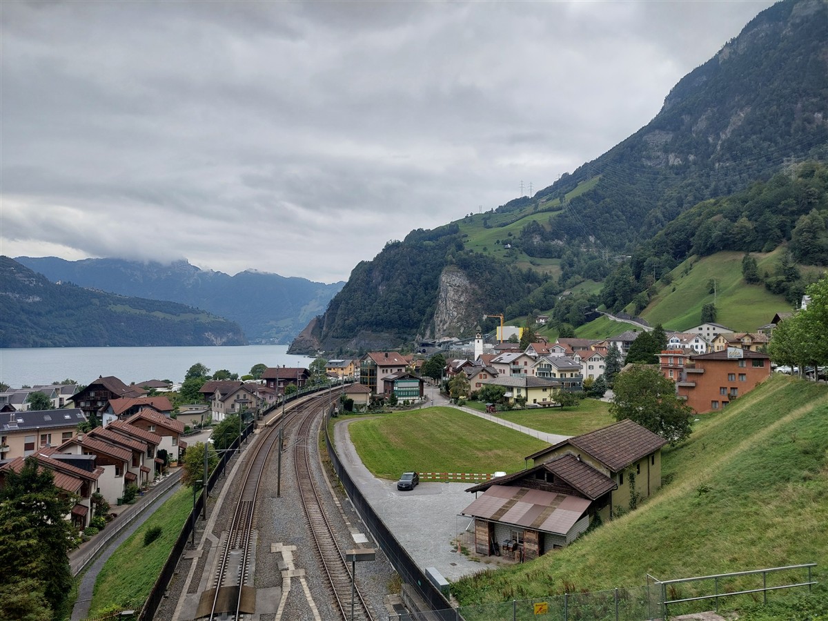 Day 4 – Brunnen to Rütli, Tellsplatte & Sisikon Lake Trail : Switzerland (Sep'26) 48 Day 4 – Brunnen to Rütli, Tellsplatte & Sisikon Lake Trail : Switzerland (Sep'26) 48