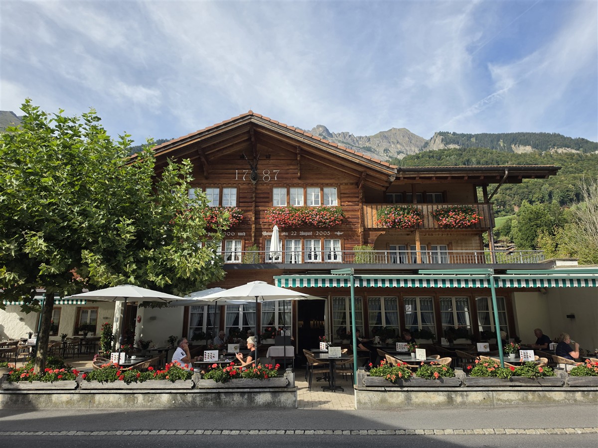 Day 7 – A Relaxing Sunday in Iseltwald and Lake Brienz : Switzerland (Sep'26) 37