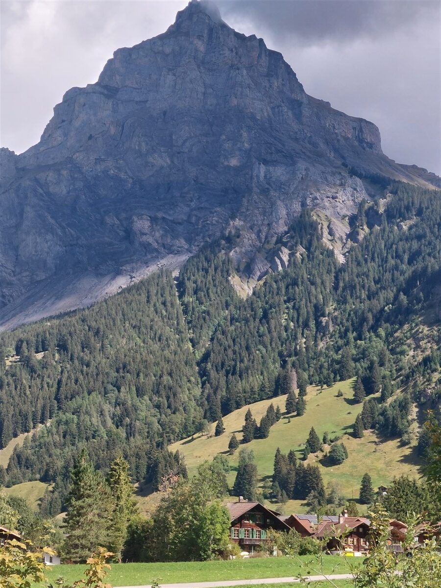 Day 8 : Exploring Oeschinen Lake and an Evening in Interlaken, Switzerland (Sep'26) 16