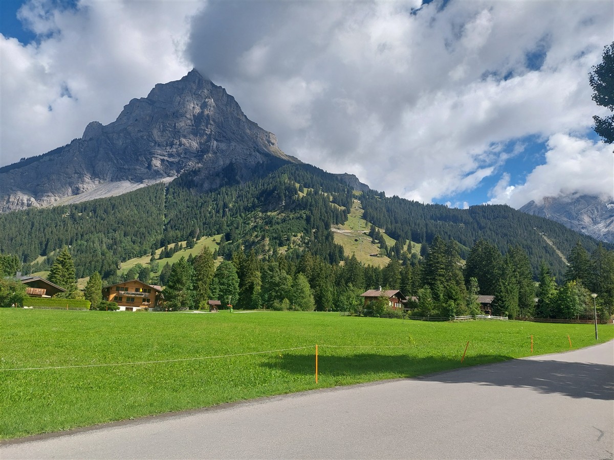 Day 8 : Exploring Oeschinen Lake and an Evening in Interlaken, Switzerland (Sep'26) 18