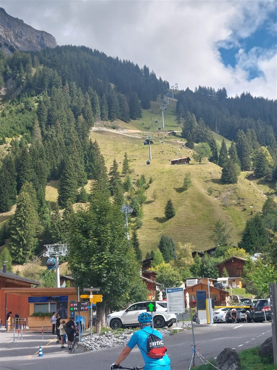 Day 8 : Exploring Oeschinen Lake and an Evening in Interlaken, Switzerland (Sep'26) 21