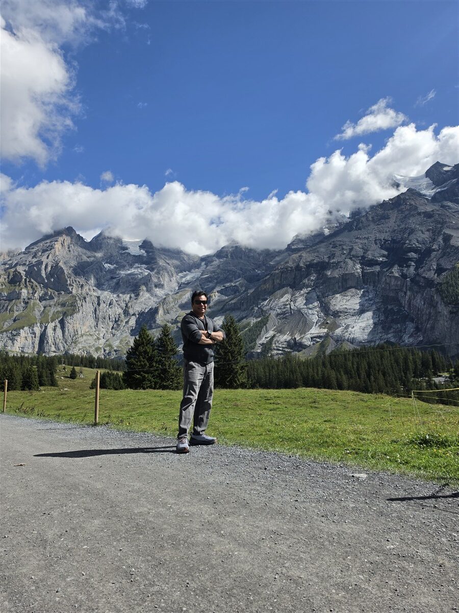Day 8 : Exploring Oeschinen Lake and an Evening in Interlaken, Switzerland (Sep'26) 33