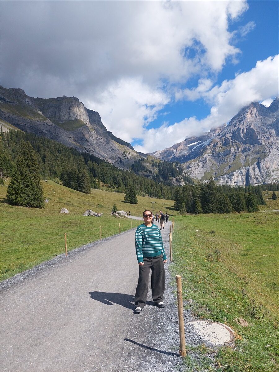 Day 8 : Exploring Oeschinen Lake and an Evening in Interlaken, Switzerland (Sep'26) 34