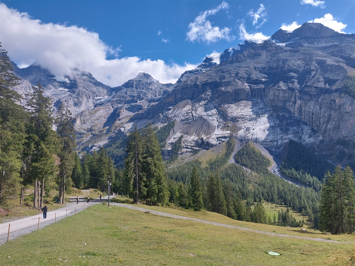 Day 8 : Exploring Oeschinen Lake and an Evening in Interlaken, Switzerland (Sep'26) 47