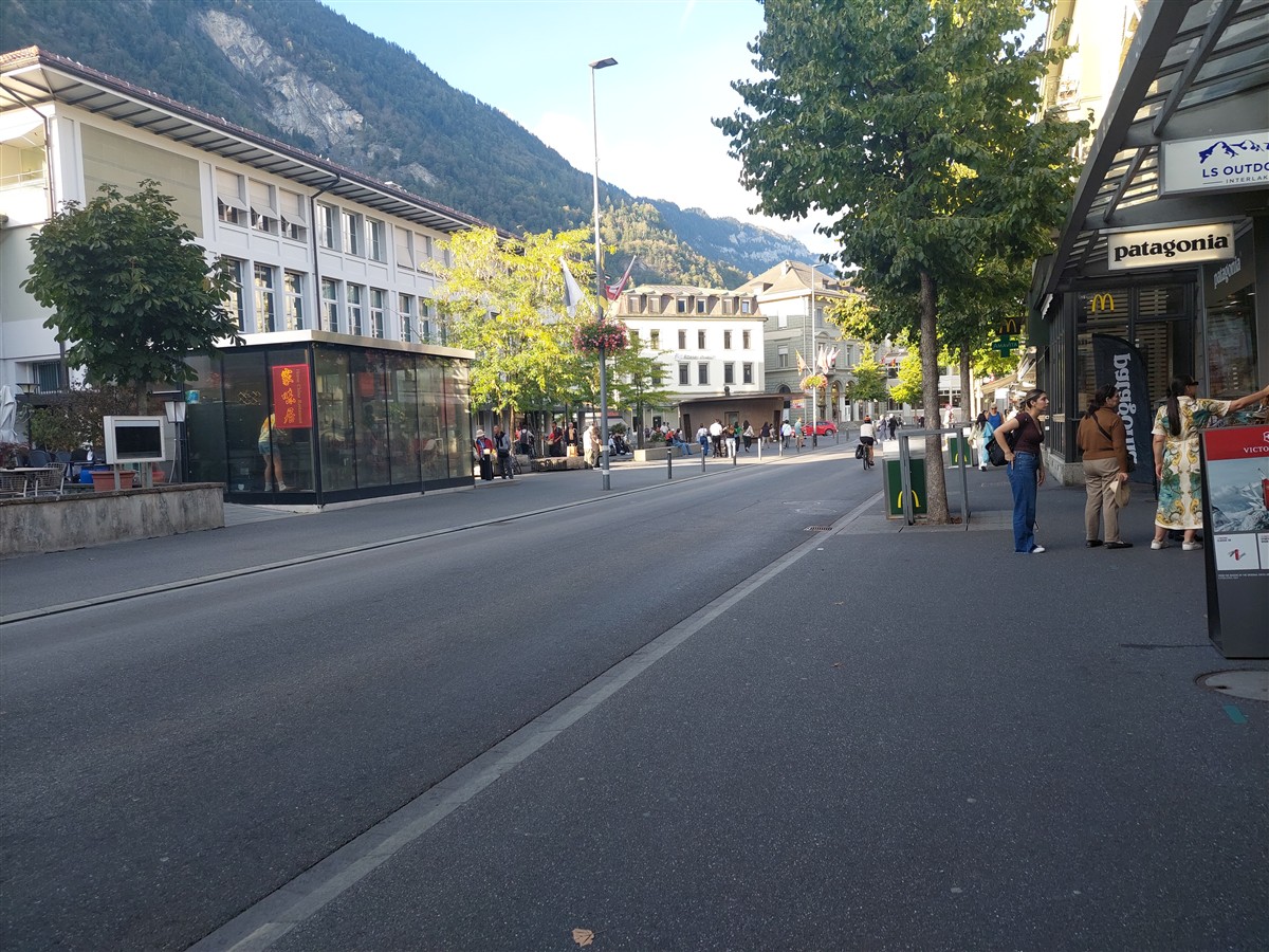 Day 8 : Exploring Oeschinen Lake and an Evening in Interlaken, Switzerland (Sep'26) 76