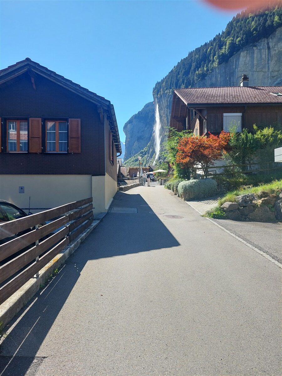 Day 9 – Exploring Lauterbrunnen, Wengen and Mürren in One Day : Switzerland (Sep'26) 3