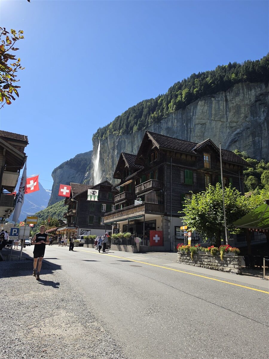 Day 9 – Exploring Lauterbrunnen, Wengen and Mürren in One Day : Switzerland (Sep'26) 6