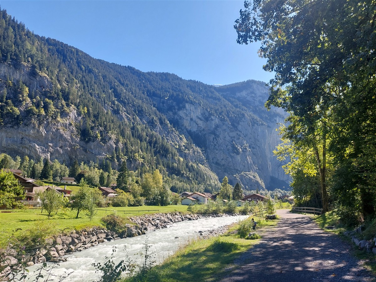 Day 9 – Exploring Lauterbrunnen, Wengen and Mürren in One Day : Switzerland (Sep'26) 23