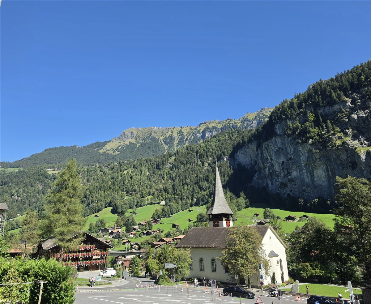 Day 9 – Exploring Lauterbrunnen, Wengen and Mürren in One Day : Switzerland (Sep'26) 25