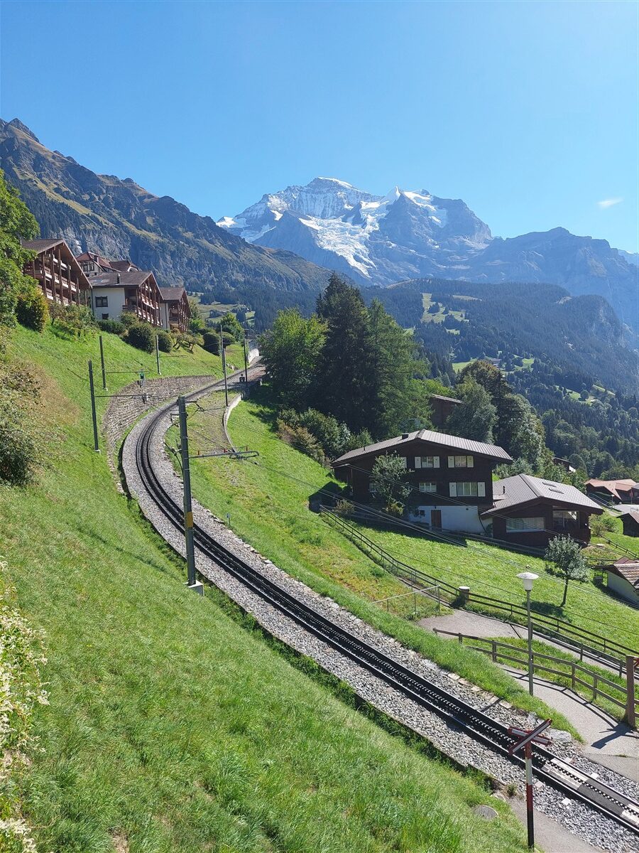 Day 9 – Exploring Lauterbrunnen, Wengen and Mürren in One Day : Switzerland (Sep'26) 38