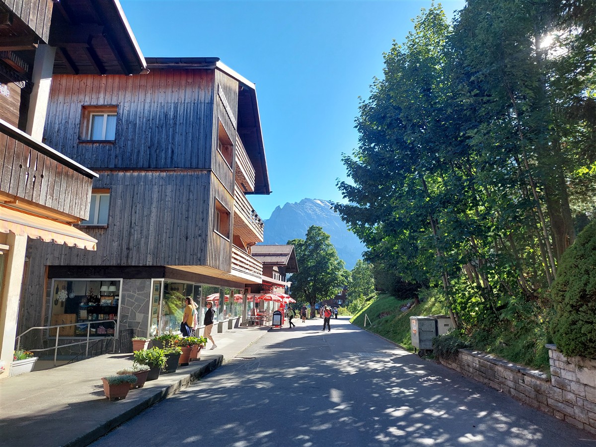 Day 9 – Exploring Lauterbrunnen, Wengen and Mürren in One Day : Switzerland (Sep'26) 70
