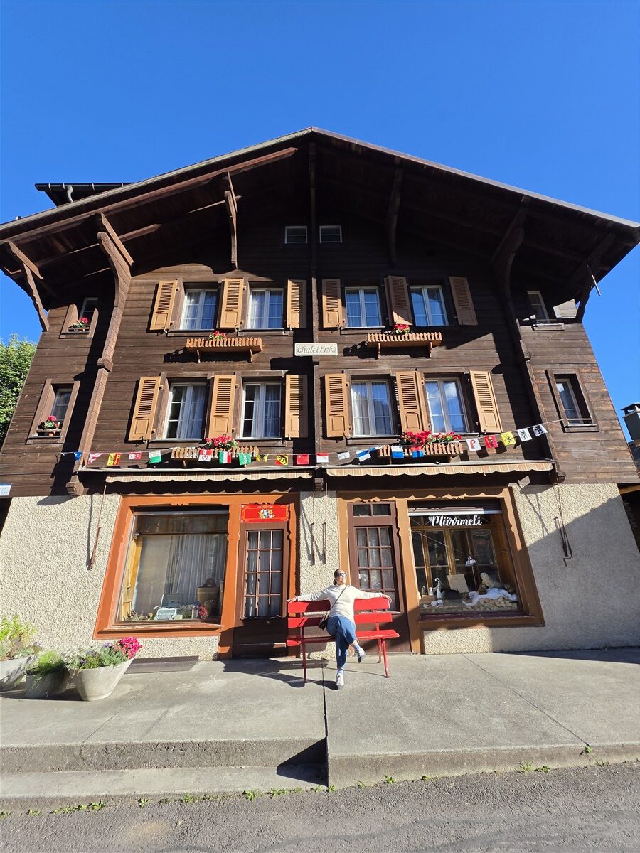 Day 9 – Exploring Lauterbrunnen, Wengen and Mürren in One Day : Switzerland (Sep'26) 88