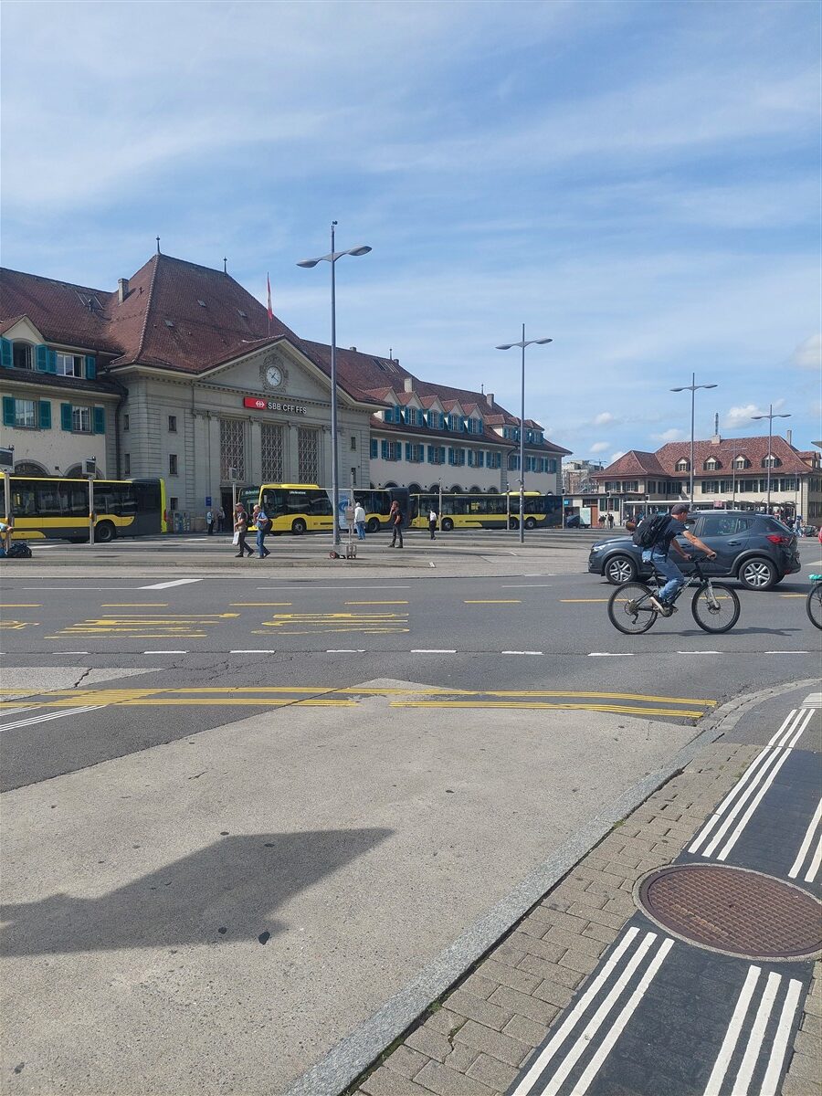 Day 11 – Walking Through the Charming Streets of Thun, Switzerland (Sep'26) 2