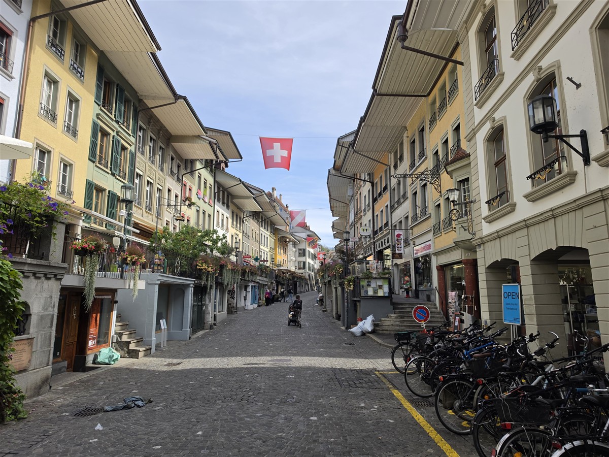 Day 11 – Walking Through the Charming Streets of Thun, Switzerland (Sep'26) 27