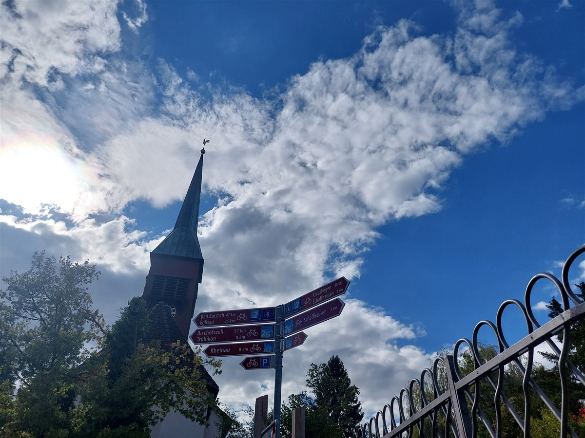 Day 12 – Back to Zurich : Rhine Falls, Old Town and Our Final Evening in Switzerland (Sep'26) 29 Day 12 – Back to Zurich : Rhine Falls, Old Town and Our Final Evening in Switzerland (Sep'26) 29